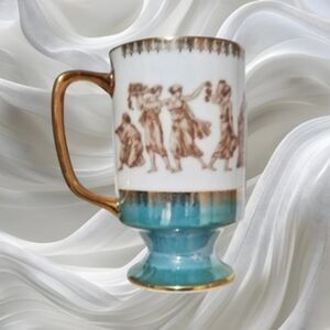 Royal Crown Smug Classic Greek Coffee Mug. Mint condition